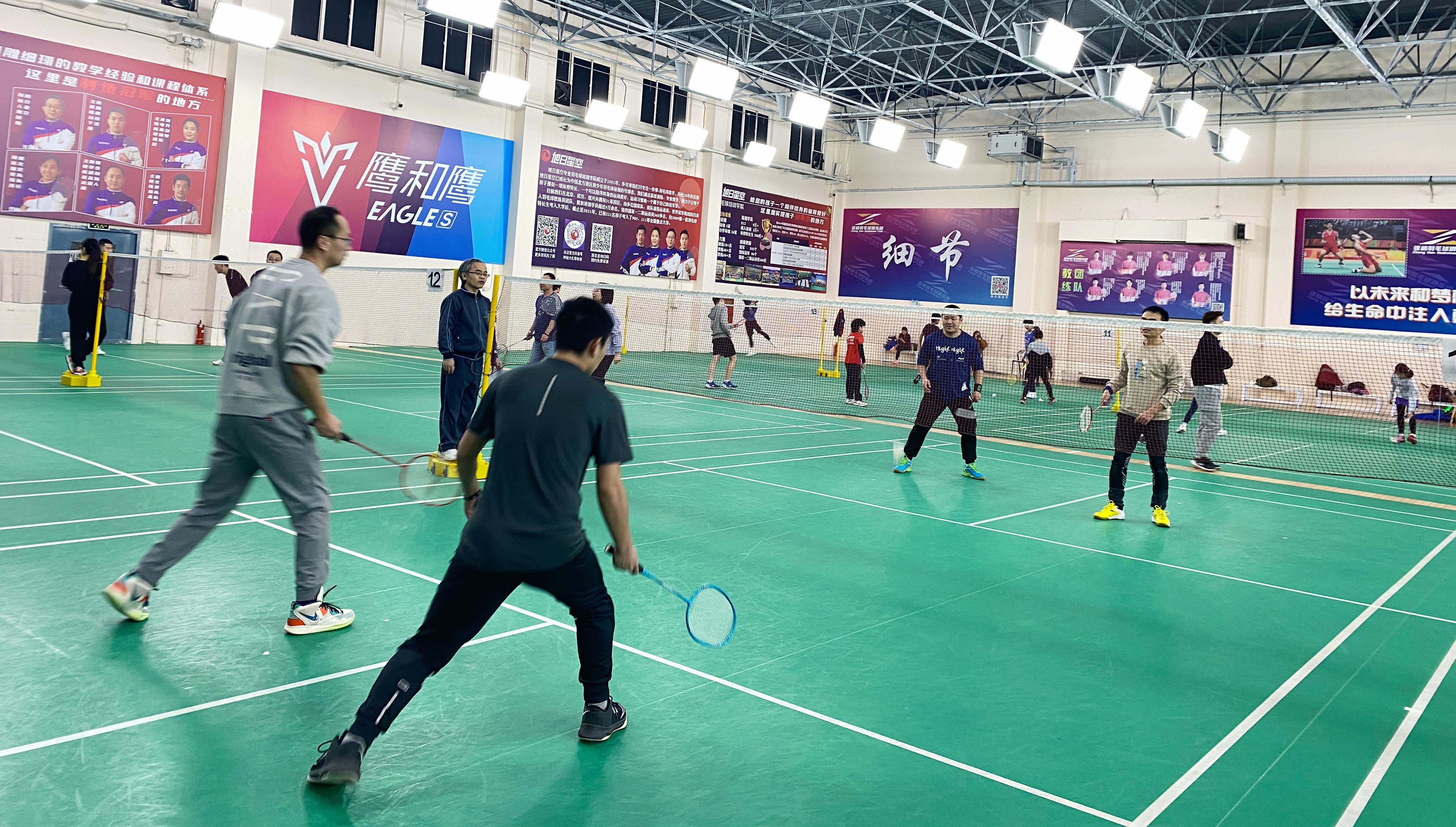 九游会·J9「中国」官方网站公司羽毛球友谊赛圆满结束